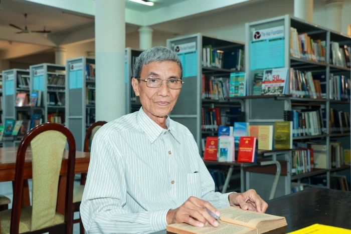 Những độc giả thân thiết với thư viện