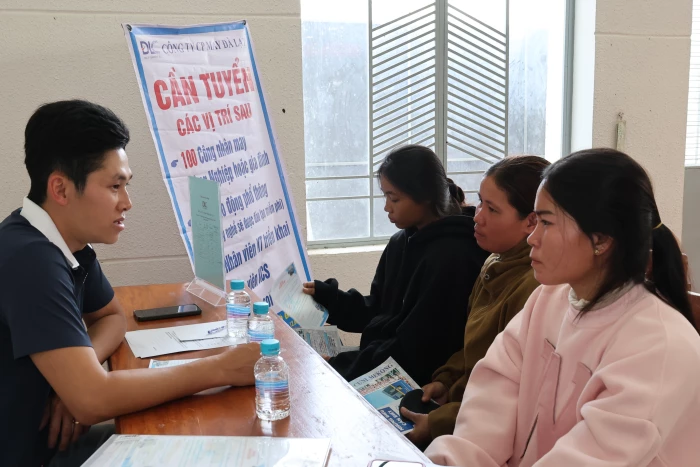 Đồng bào dân tộc thiểu số xã Bác Ái Đông: Thêm cơ hội có việc làm