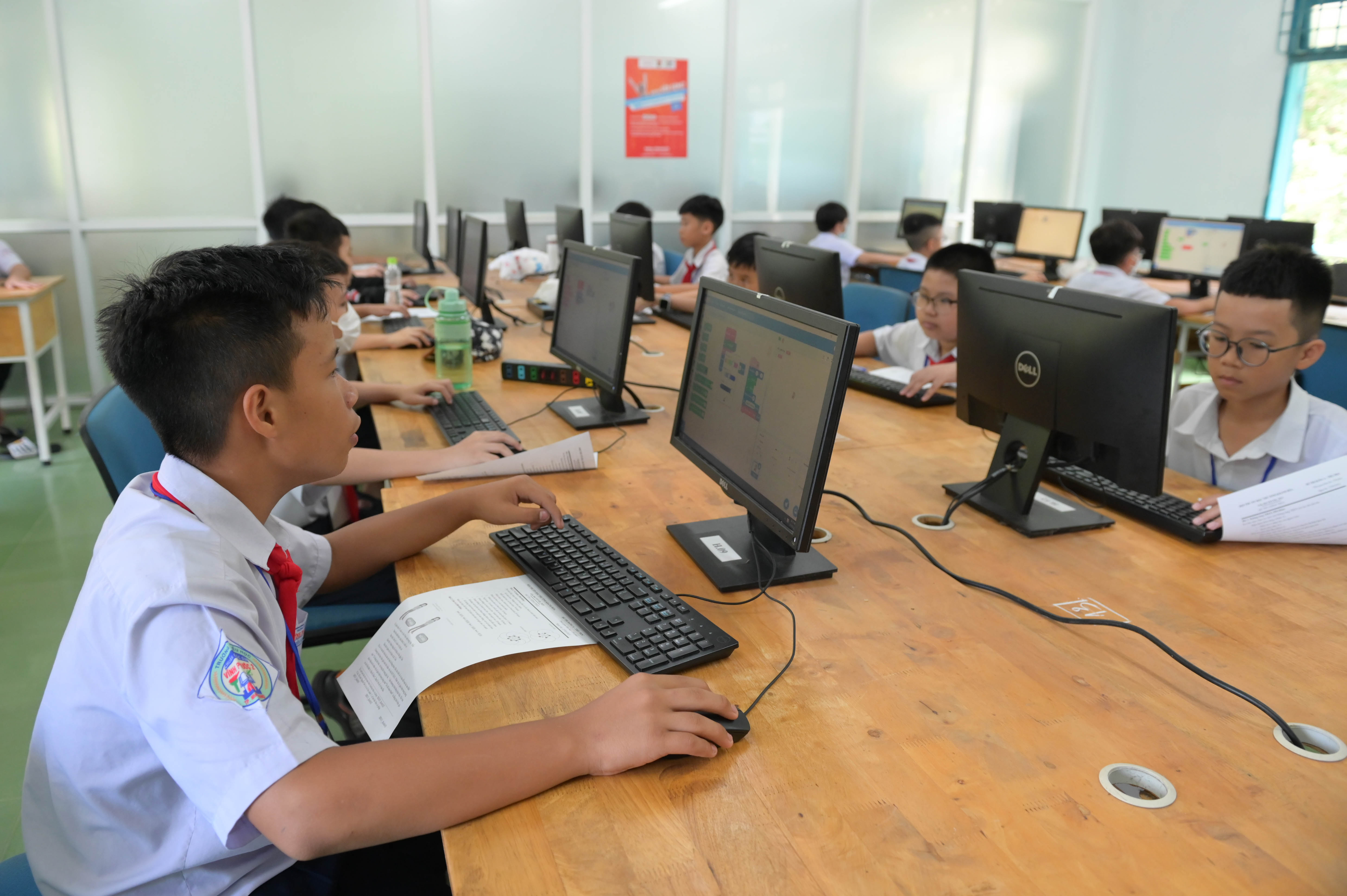 Sân chơi tin học hấp dẫn bạn trẻ