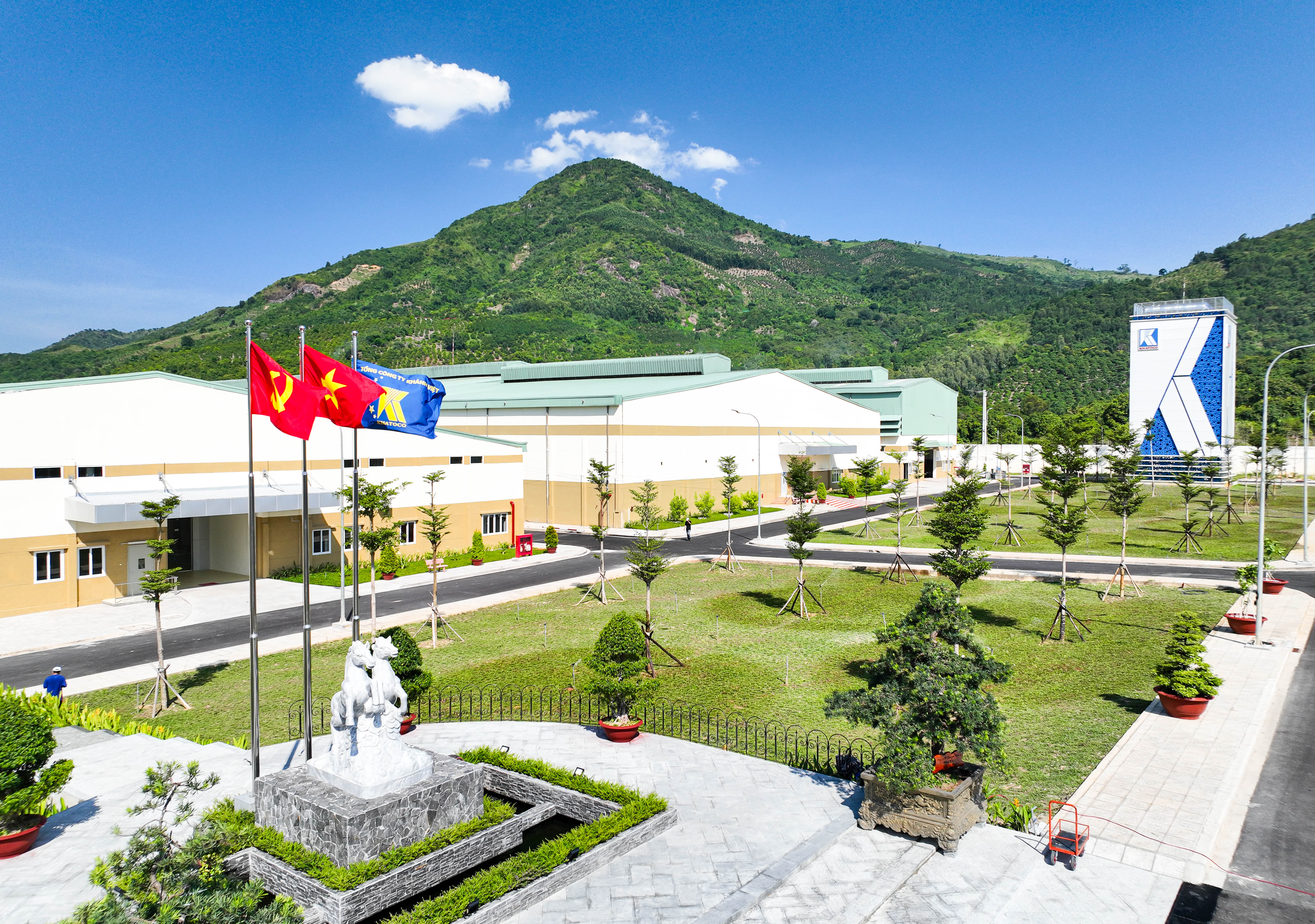 Chào mừng Đại hội Đảng bộ Tổng Công ty Khánh Việt lần thứ XII, nhiệm kỳ 2025-2030: Đưa Khatoco phát triển vươn tầm