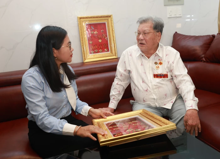 Kỷ niệm 72 năm chiến thắng Điện Biên Phủ (7-5-1954 - 7-5-2026) : Hào khí Điện Biên