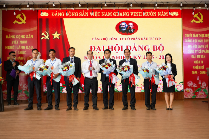 Phát triển đảng viên trong đơn vị kinh tế tư nhân