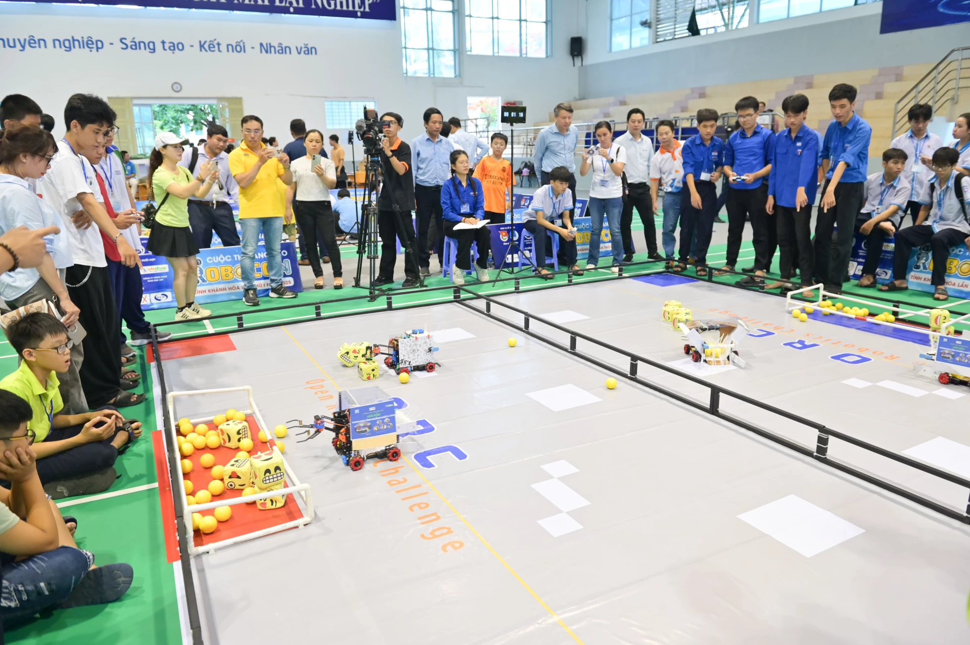 Cuộc thi Sáng tạo Robocon: Sân chơi cho giới trẻ