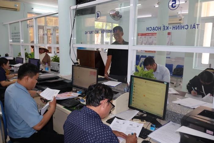 Nỗ lực giải quyết thông suốt thủ tục hành chính lĩnh vực đất đai