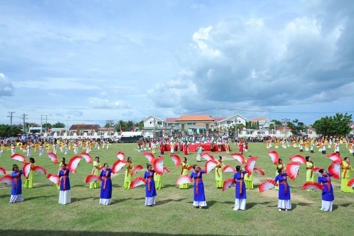 Náo nức trẩy hội Katê