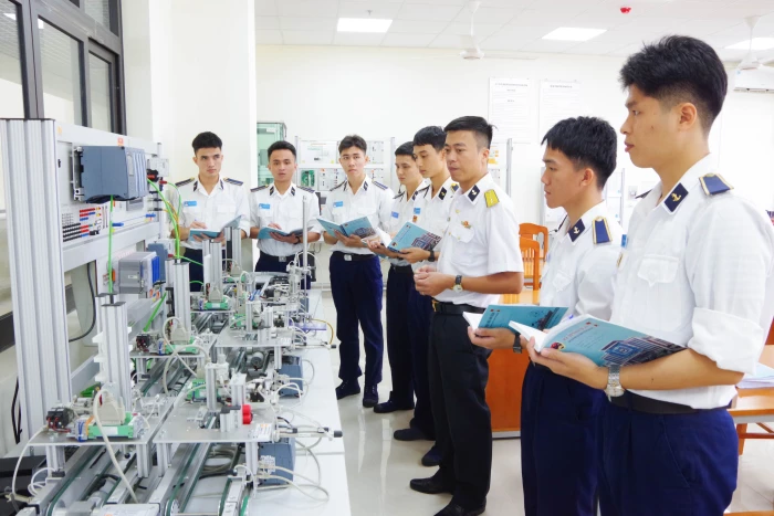 Học viện Hải quân: Xây dựng đơn vị vững mạnh toàn diện