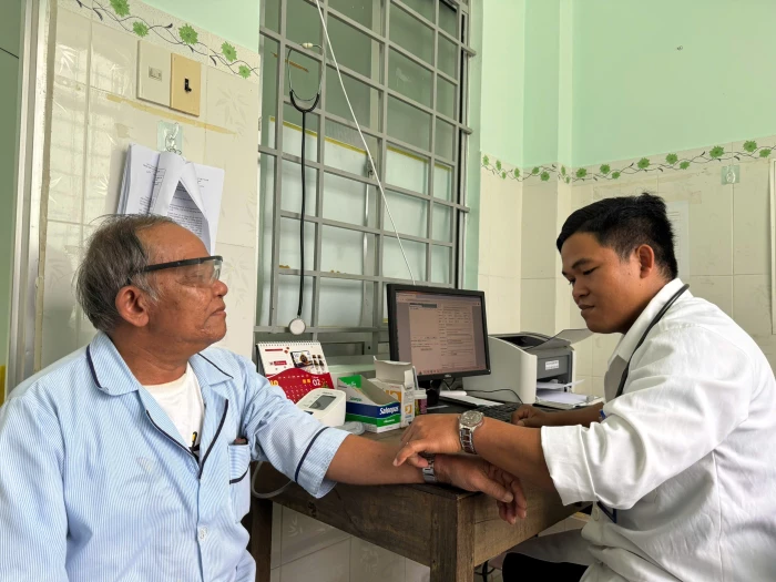 Hưởng ứng Ngày Dân số Việt Nam (26-12-2025): Nâng cao chất lượng dân số bền vững