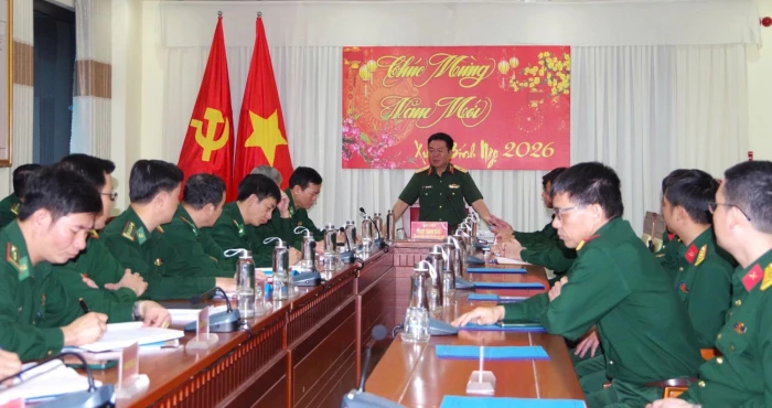 Đoàn công tác Bộ Tổng Tham mưu thăm, chúc Tết cán bộ, chiến sĩ Bộ đội Biên phòng tỉnh Khánh Hòa