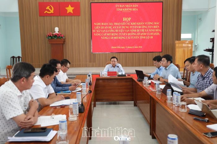 Các dự án giao thông trong Khu Kinh tế Vân Phong: Tiến độ giải phóng mặt bằng chưa đạt yêu cầu