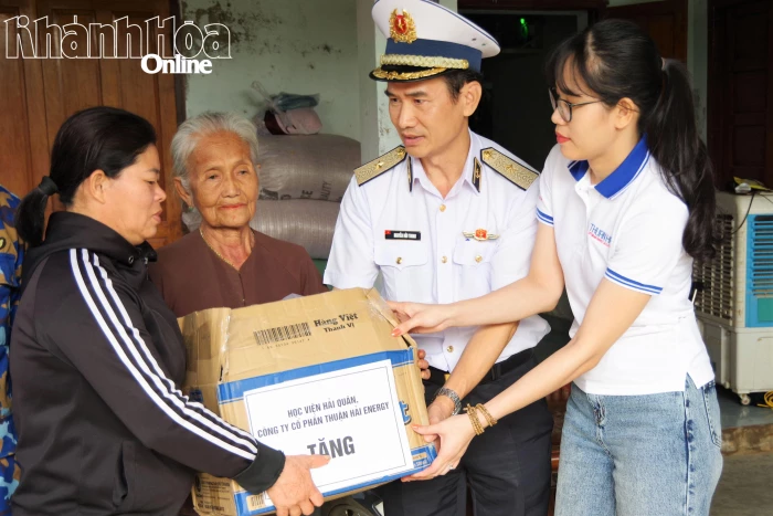 Học viện Hải quân: Thực hiện hiệu quả công tác dân vận