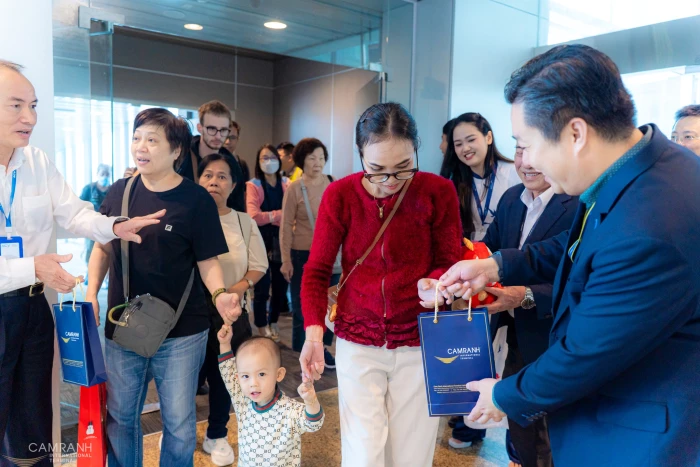 Việt Nam đón gần 21,2 triệu lượt khách quốc tế trong năm 2025