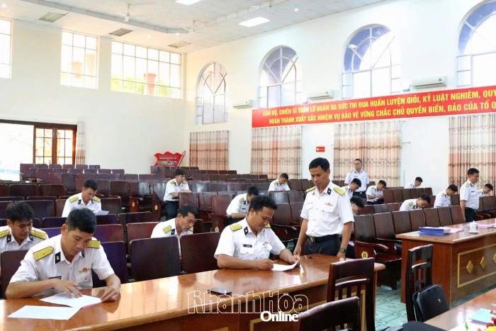 Lữ đoàn 101 tổ chức hội thi cán bộ giảng dạy chính trị năm 2026