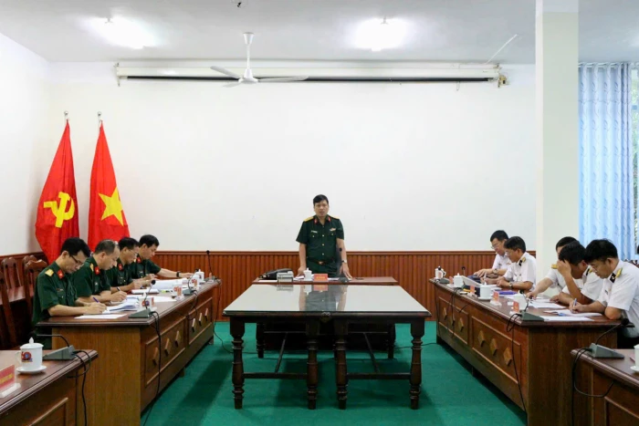 Tổng cục Hậu cần - Kỹ thuật kiểm tra nhu cầu công trình nước sạch sinh hoạt tại Lữ đoàn 101