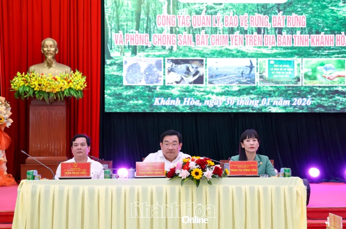 Hội nghị chuyên đề về bảo vệ rừng, đất rừng và chim yến