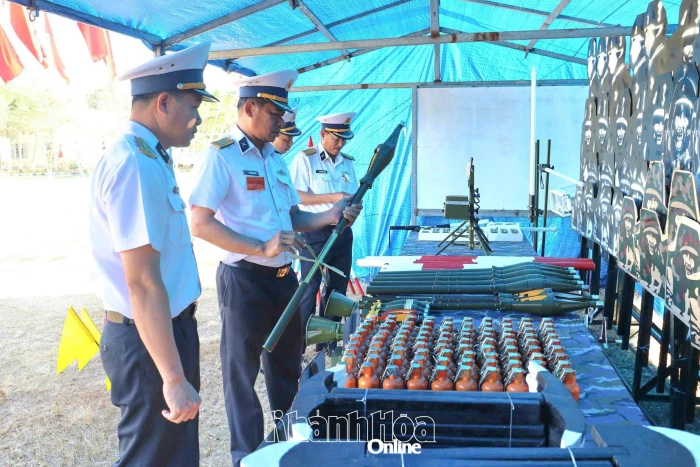 Quân chủng Hải quân kiểm tra công tác chuẩn bị huấn luyện năm 2026 tại Lữ đoàn 101