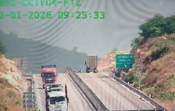 Công an xã Công Hải kịp thời phát hiện, ngăn chặn 3 thiếu niên trèo rào vào cao tốc chơi đùa