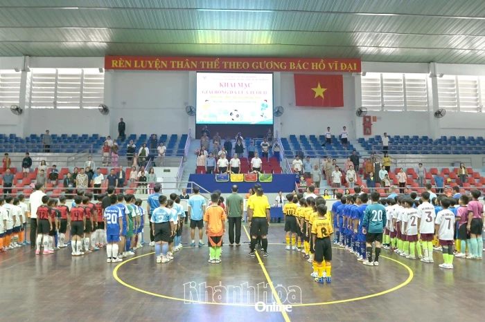 14 đội bóng tranh tài Giải U11 tỉnh Khánh Hòa