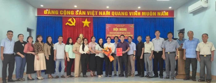 Phường Bắc Cam Ranh công bố quyết định hợp nhất các tổ chức hội quần chúng