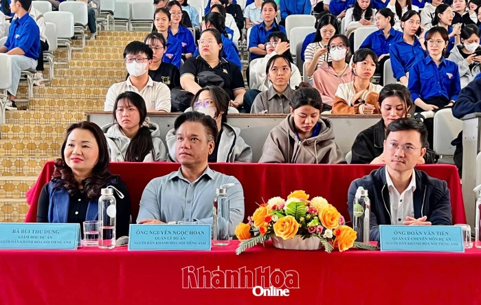 Trường Đại học Nông Lâm TP. Hồ Chí Minh - Phân hiệu Ninh Thuận ra mắt câu lạc bộ Người dân Khánh Hòa nói tiếng Anh