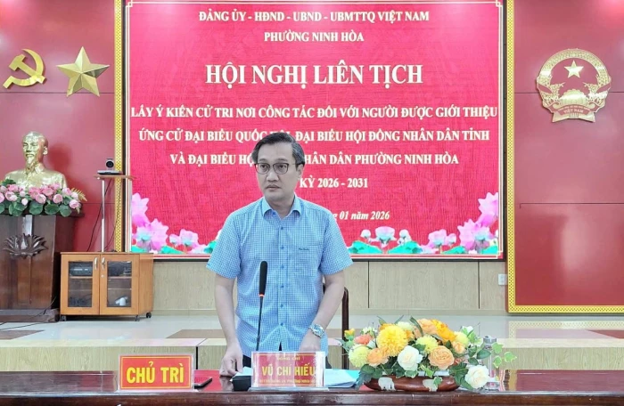 Phường Ninh Hòa lấy ý kiến cử tri nơi công tác đối với người ứng cử đại biểu Quốc hội, HĐND tỉnh