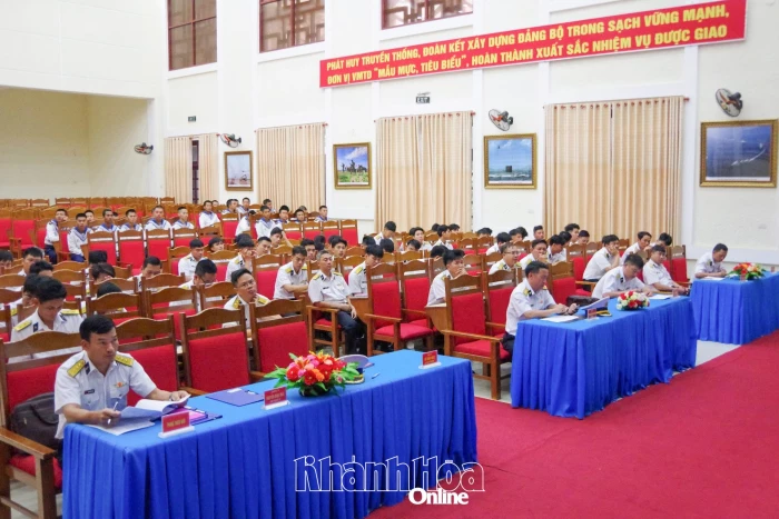 Trung tâm Huấn luyện Vùng 4 Hải quân tập huấn cán bộ giai đoạn 1 năm 2026