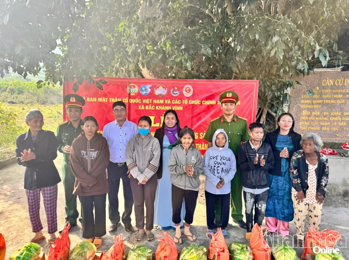 Xã Bắc Khánh Vĩnh sinh hoạt kỷ niệm Ngày thành lập Đảng Cộng sản Việt Nam