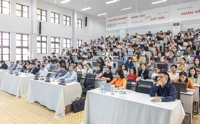 Trường Đại học Khánh Hòa tập huấn ứng dụng trí tuệ nhân tạo cho giảng viên