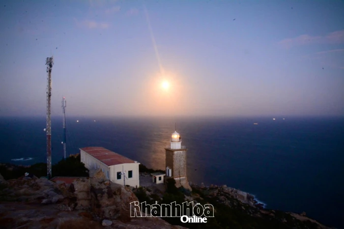 "Mắt biển" ở Mũi Dinh