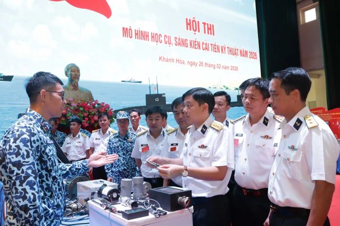 Lữ đoàn 189 Hải quân tổ chức hội thi mô hình học cụ, sáng kiến - cải tiến kỹ thuật năm 2026.
