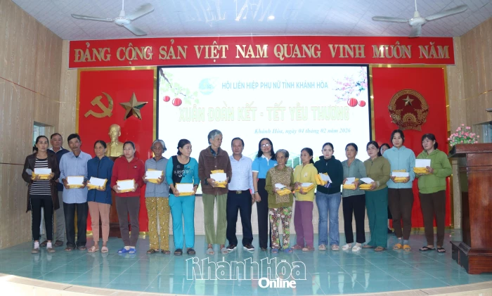 Hội Liên hiệp Phụ nữ tỉnh Khánh Hòa tổ chức chương trình “Xuân đoàn kết - Tết yêu thương”