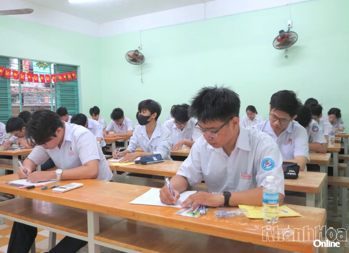 760 thí sinh đoạt giải kỳ thi chọn học sinh giỏi THPT cấp tỉnh năm học 2025 - 2026