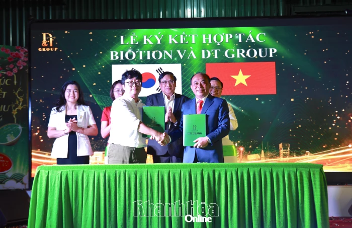 Công ty Cổ phần DT FOOD ký kết hợp tác với Công ty TNHH Biotion Nha Trang về nuôi biển công nghệ cao