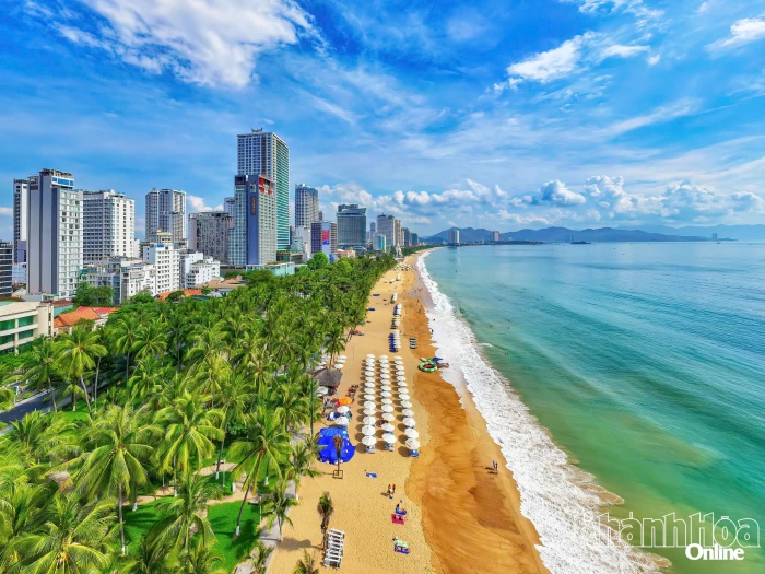 Nha Trang hai phía đông - tây