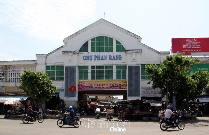 Nhớ phố chợ Phan Rang - Nhớ một con đường
