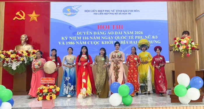Hội Liên hiệp Phụ nữ xã Hòa Trí tổ chức hội thi “Duyên dáng áo dài”