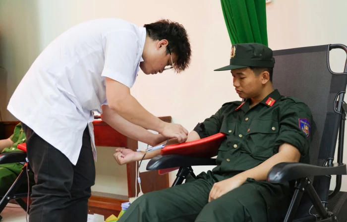 Hơn 700 cán bộ, chiến sĩ Công an tỉnh Khánh Hòa tham gia hiến máu tình nguyện