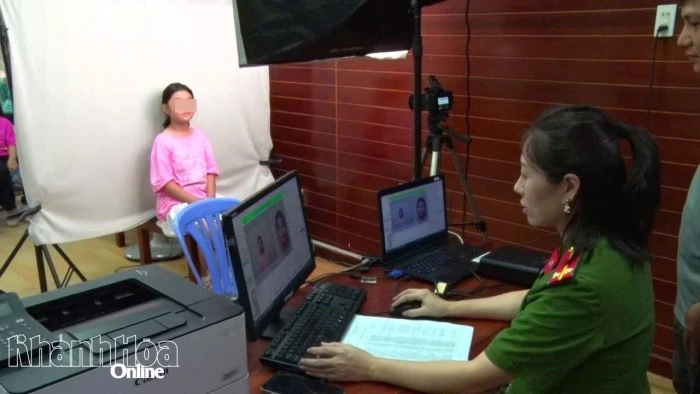 Dừng tiếp nhận hồ sơ đề nghị xác nhận chứng minh nhân dân 9 số, số định danh cá nhân đã hủy