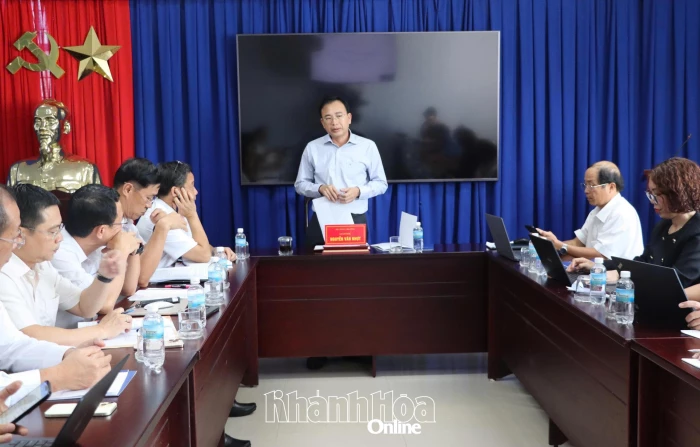 Sở Công Thương làm việc với Công ty Điện lực Khánh Hòa và Công ty Cổ phần Điện lực Khánh Hòa về tình hình cung ứng điện