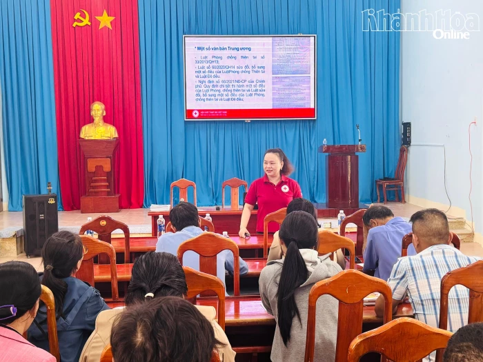 Nâng cao năng lực ứng phó rủi ro thiên tai cho người dân xã Diên Điền