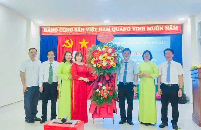 Hội Liên hiệp Phụ nữ xã Suối Dầu tọa đàm kỷ niệm Ngày Quốc tế Phụ nữ