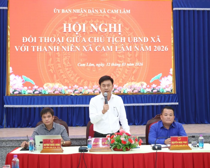 Xã Cam Lâm tổ chức đối thoại giữa Chủ tịch UBND xã với thanh niên năm 2026