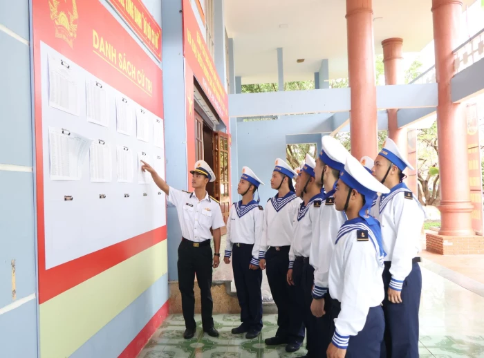 Lữ đoàn 101, Vùng 4 Hải quân sẵn sàng cho ngày bầu cử