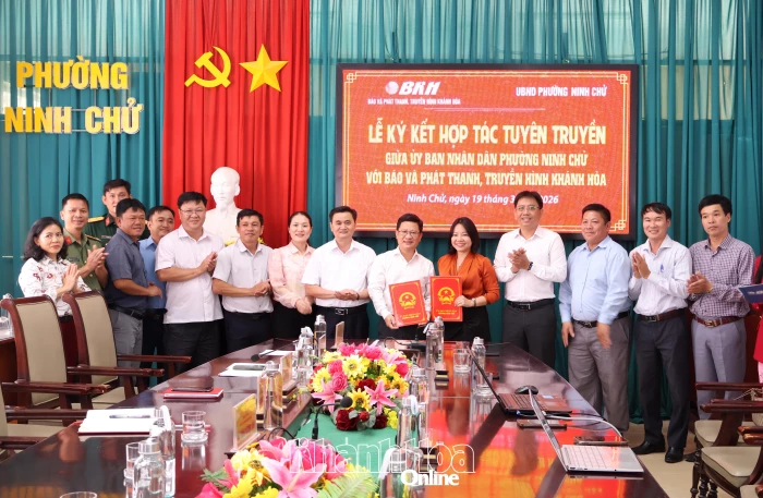 Phường Ninh Chử ký kết phối hợp tuyên truyền với Báo và Phát thanh, Truyền hình Khánh Hòa