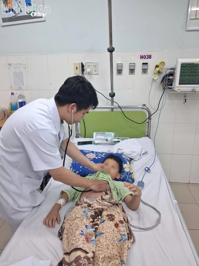 Bệnh viện Đa khoa Khánh Hòa điều trị thành công ca viêm cơ tim tối cấp nguy kịch