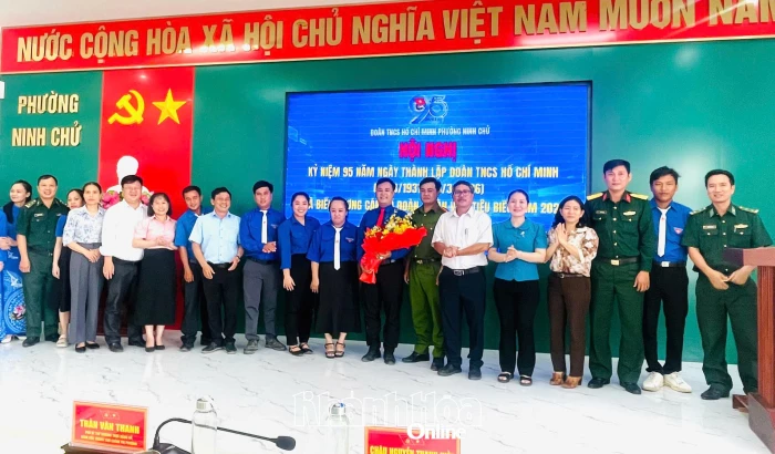 Đoàn phường Ninh Chử kỷ niệm 95 năm Ngày thành lập Đoàn Thanh niên Cộng sản Hồ Chí Minh