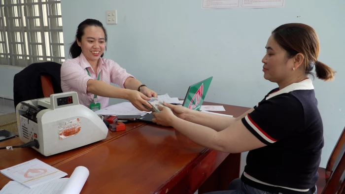 Giải ngân 1,5 tỷ đồng chương trình nước sạch và vệ sinh môi trường nông thôn tại xã Nam Cam Ranh