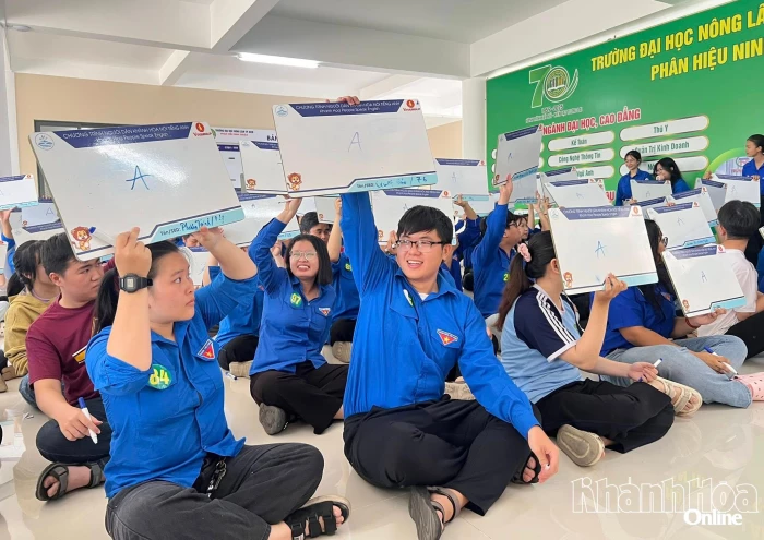 Chung kết cuộc thi “Rung chuông vàng” Trường Đại học Nông Lâm TP. Hồ Chí Minh - Phân hiệu Ninh Thuận