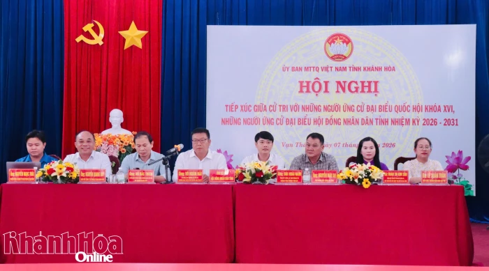 Người ứng cử đại biểu HĐND tỉnh tiếp xúc cử tri xã Vạn Thắng