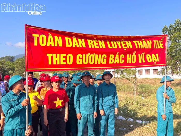 Xã Trung Khánh Vĩnh tổ chức Ngày chạy Olympic vì sức khỏe toàn dân, vì an ninh Tổ quốc