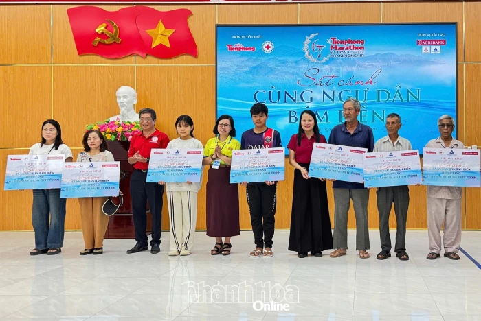 Giải vô địch quốc gia Marathon Báo Tiền Phong lần thứ 67 "Sát cánh cùng ngư dân bám biển"